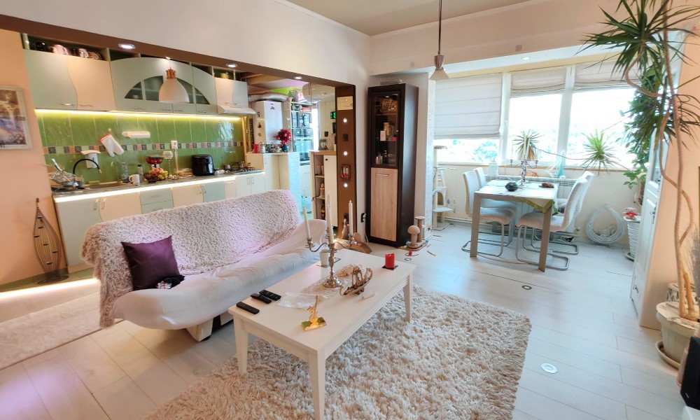 Apartament 4 camere Mazepa